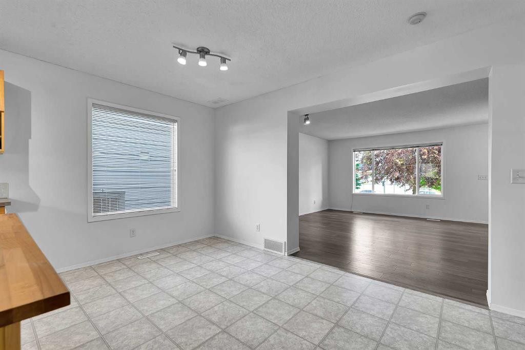 203 Covemeadow Crescent, Calgary, AB