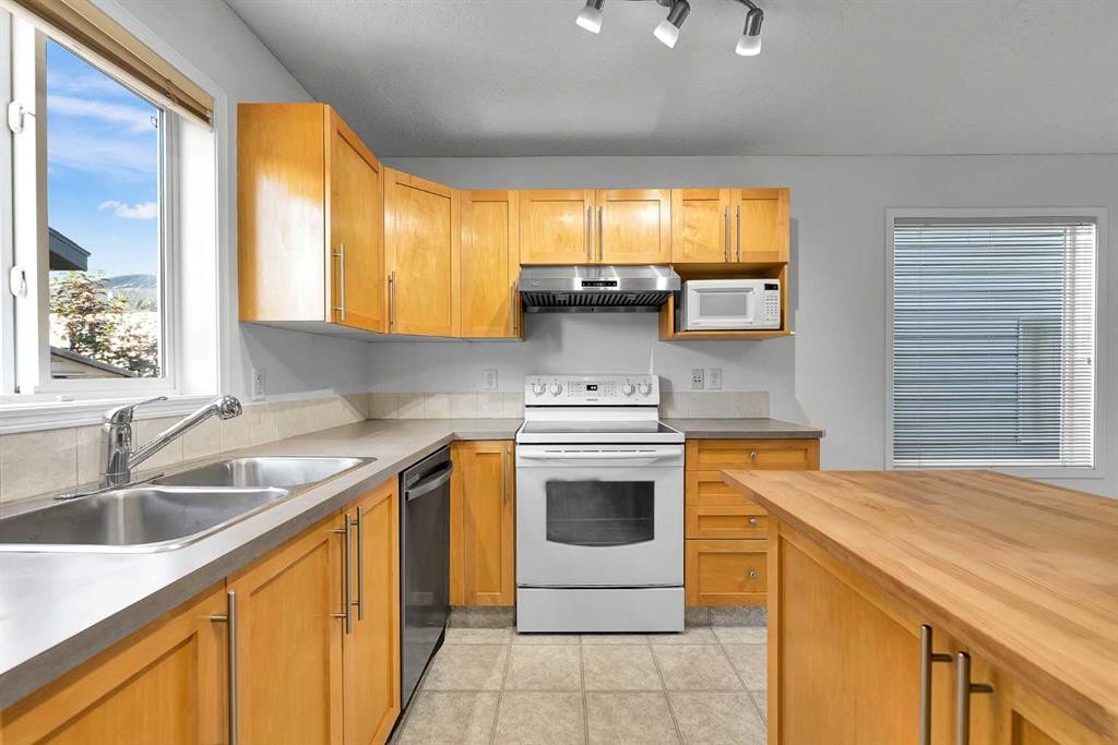 203 Covemeadow Crescent, Calgary, AB
