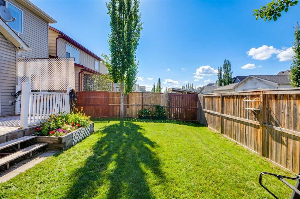 91 Copperstone Gate Se, Calgary, AB