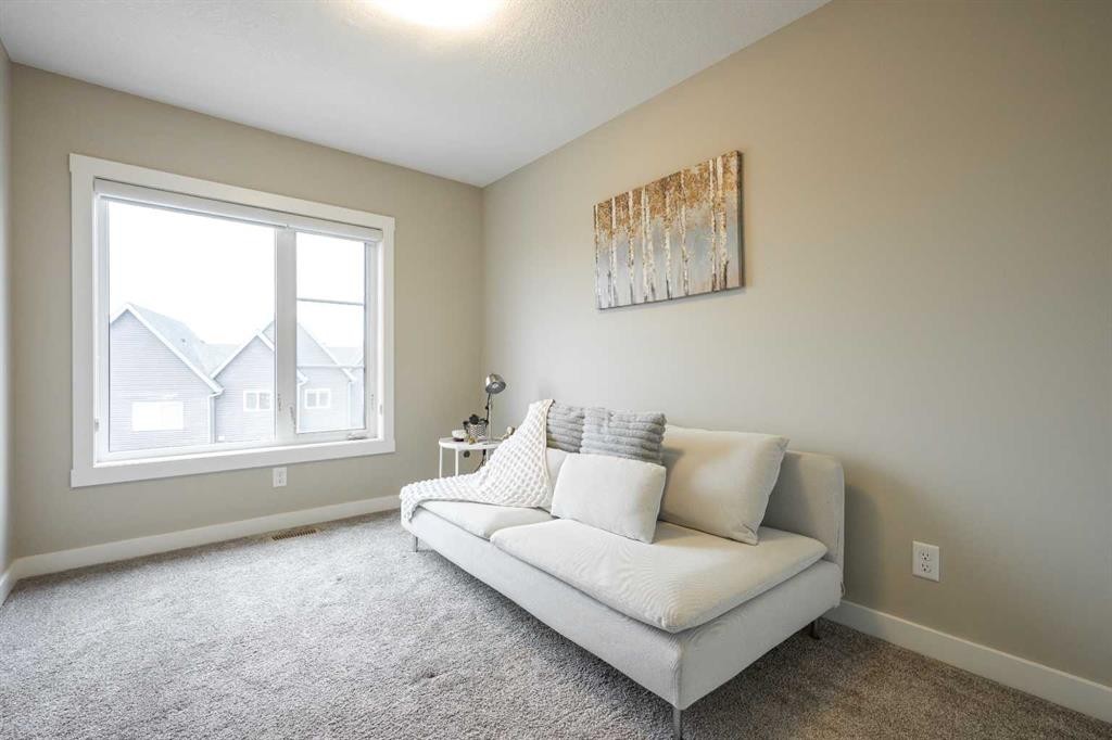 156 Livingston Common Ne, Calgary, AB - Indoor