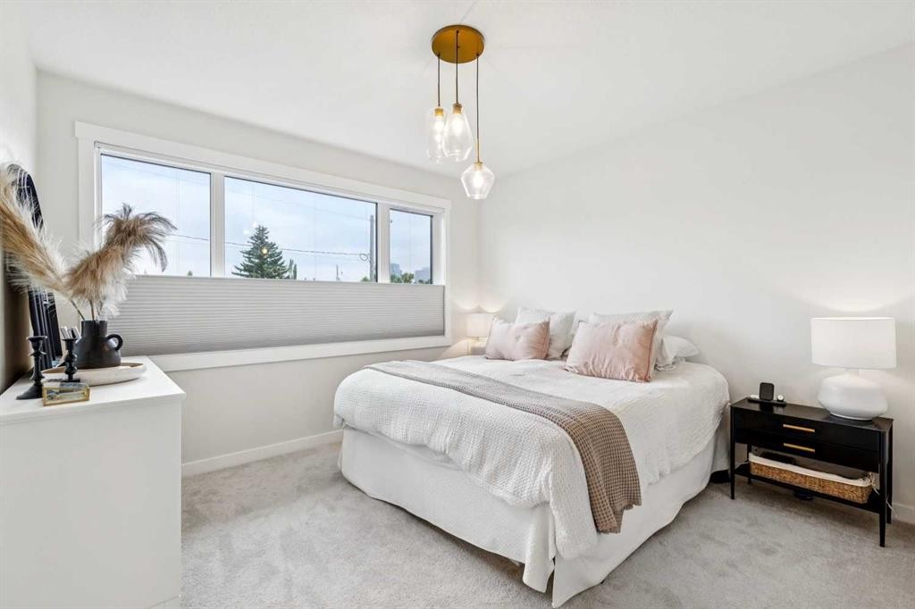 1329 Regal Crescent Ne, Calgary, AB - Indoor Photo Showing Bedroom