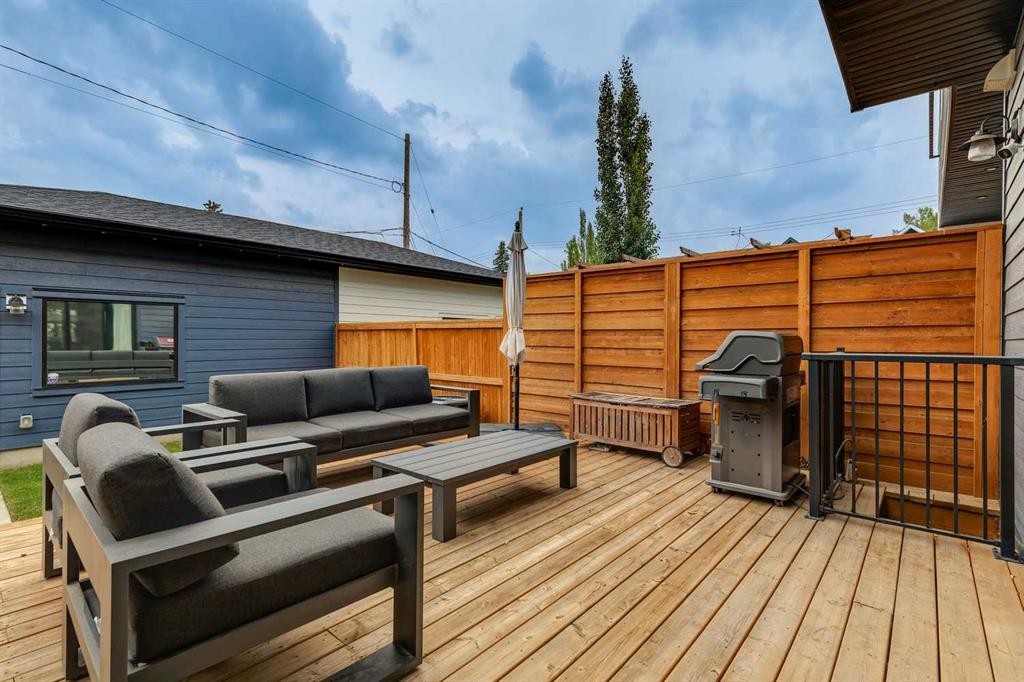 1329 Regal Crescent Ne, Calgary, AB - Outdoor With Deck Patio Veranda With Exterior