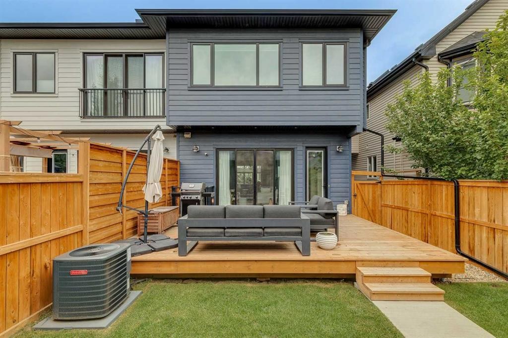 1329 Regal Crescent Ne, Calgary, AB - Outdoor With Deck Patio Veranda With Exterior