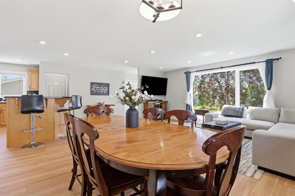 312 Penworth Way Se, Calgary, AB
