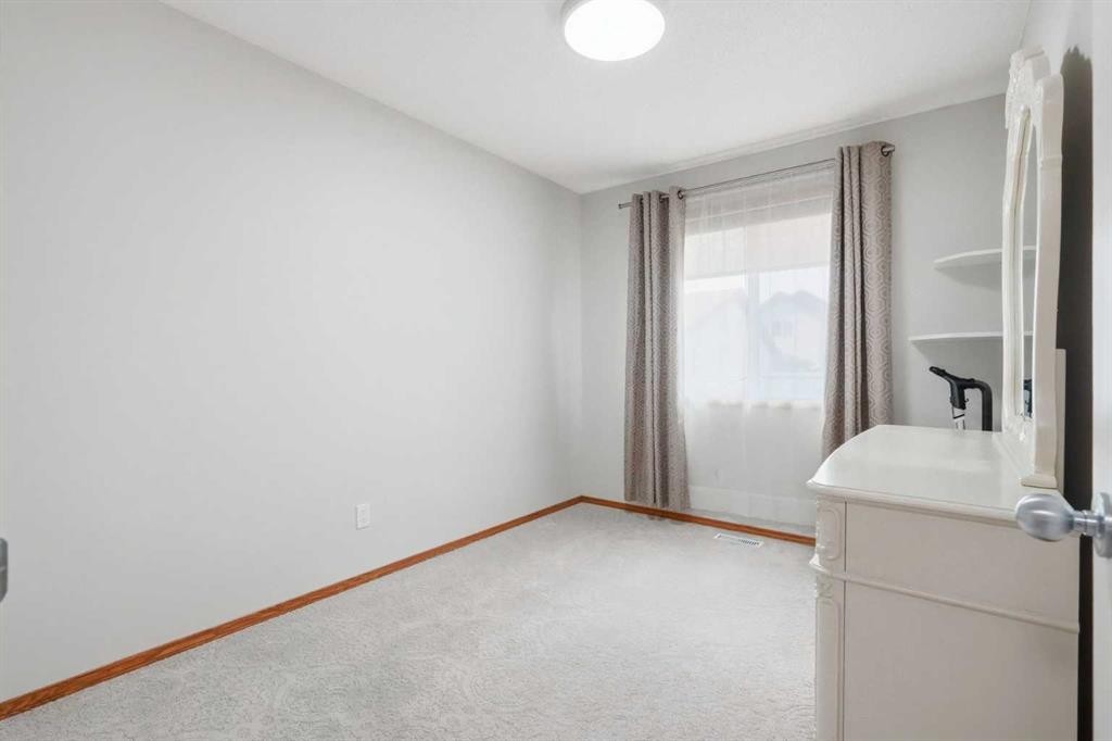 110 Bridlewood Avenue Sw, Calgary, AB