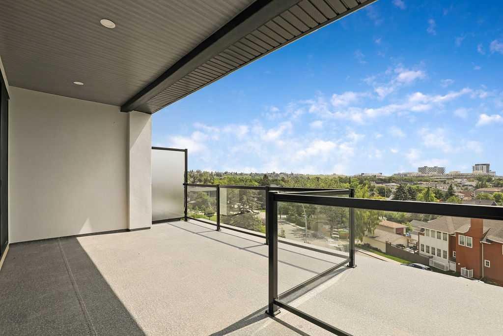 710 Bridge Crescent Ne, Calgary, AB