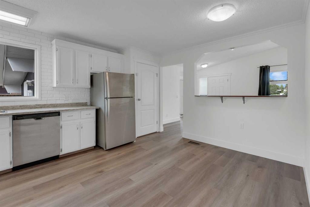 660 Queen Charlotte Drive Se, Calgary, AB
