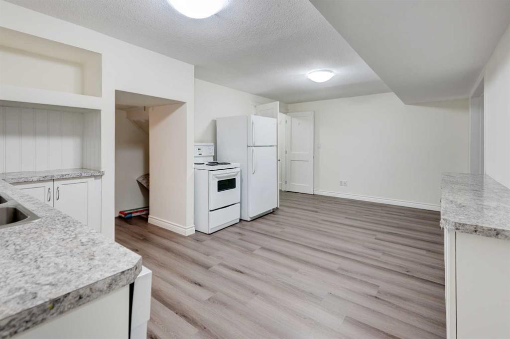 660 Queen Charlotte Drive Se, Calgary, AB