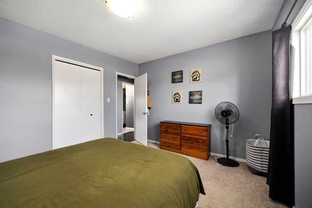 8A Arlington Bay Se, Calgary, AB