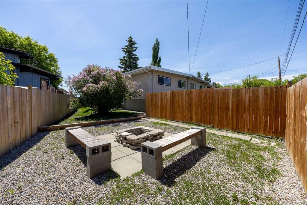 8A Arlington Bay Se, Calgary, AB