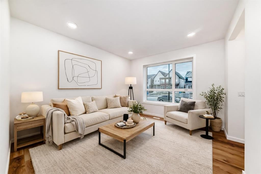 12 Savanna Place Ne, Calgary, AB - Indoor Photo Showing Living Room
