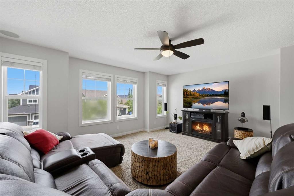 51 Ranchers Crescent, Okotoks, AB