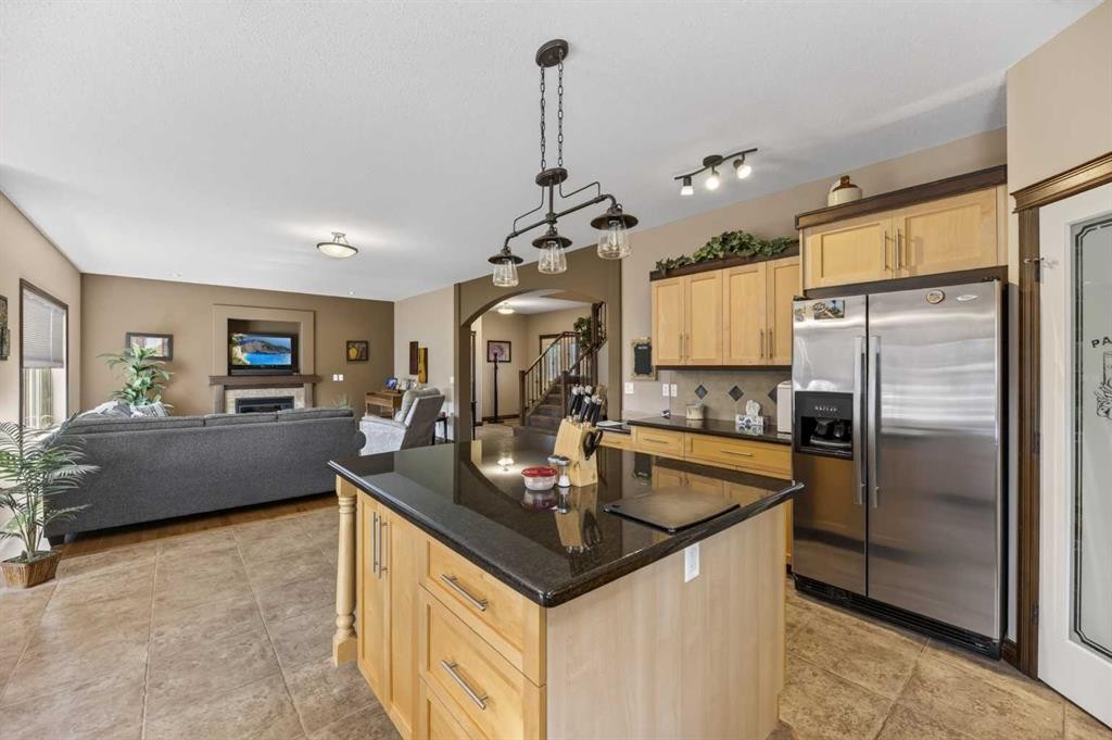 9 Vantage Crescent, Olds, AB