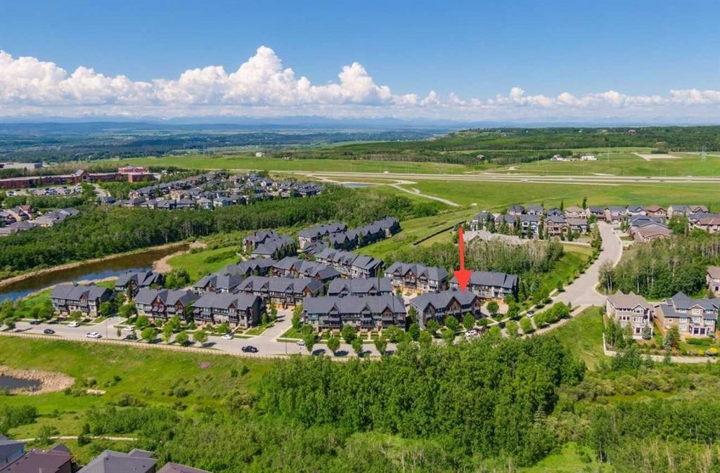334 Ascot Circle Sw, Calgary, AB
