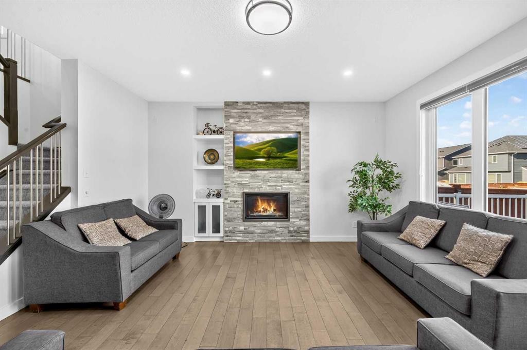 45 Red Sky Green Ne, Calgary, AB