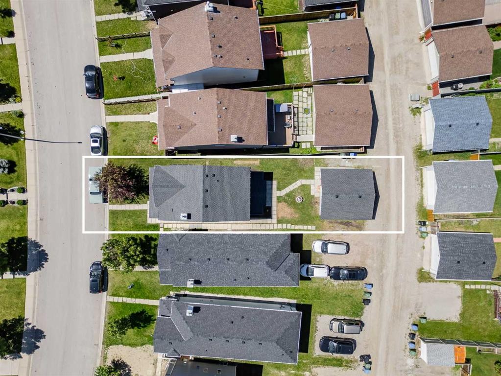 28 Saddlebrook Gardens Ne, Calgary, AB - Outdoor With View