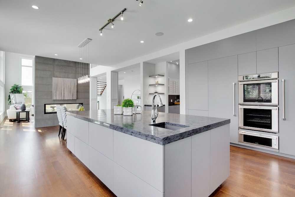 3 Wexford Bay Sw, Calgary, AB