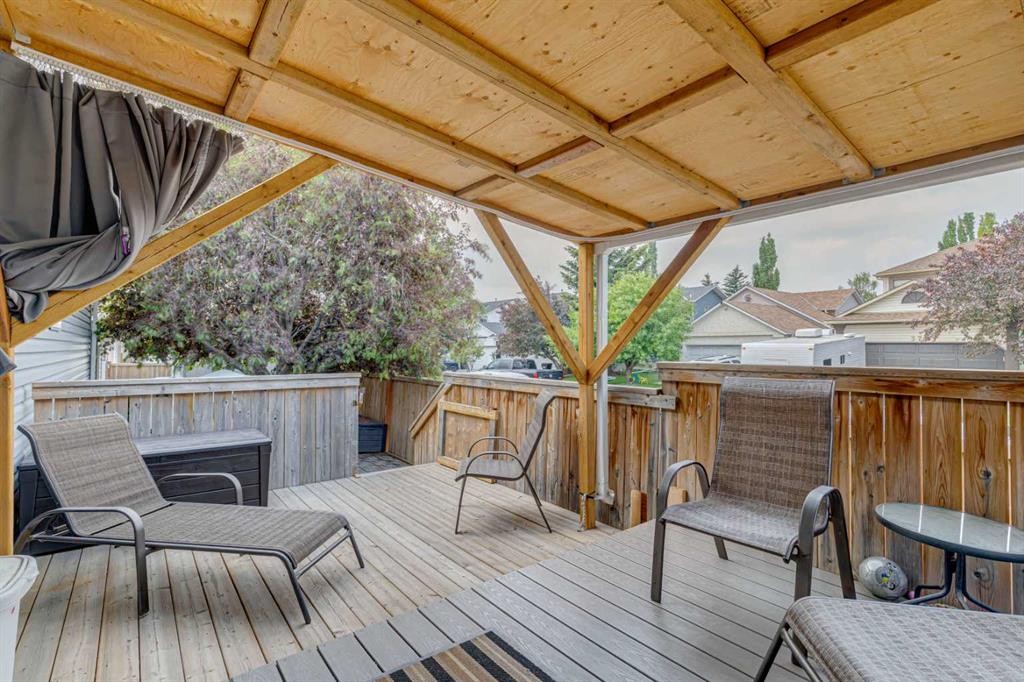 336 Coventry Close Ne, Calgary, AB - Outdoor With Deck Patio Veranda With Exterior