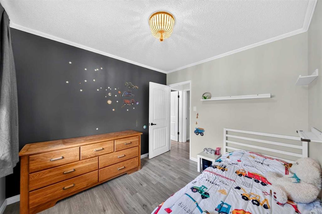 4819 Vanguard Road Nw, Calgary, AB