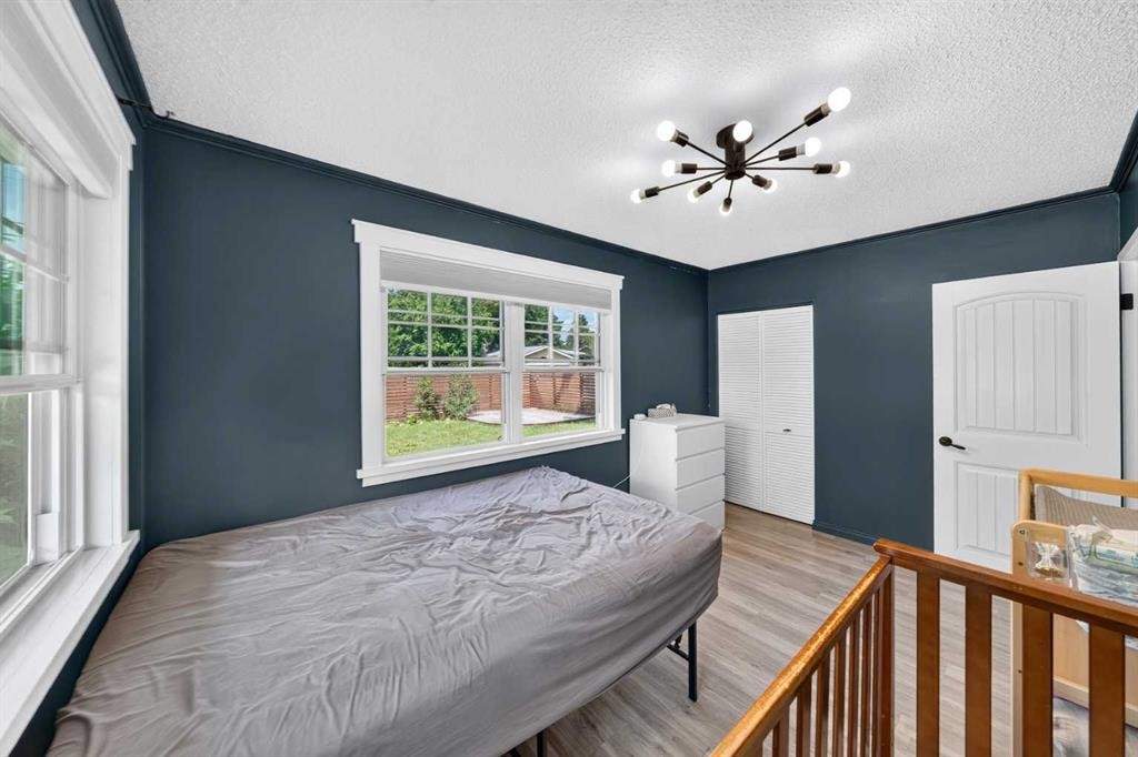 4819 Vanguard Road Nw, Calgary, AB