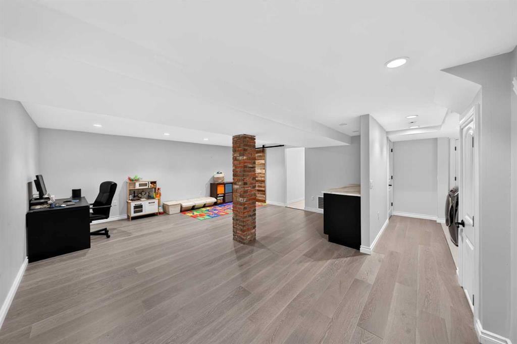 4819 Vanguard Road Nw, Calgary, AB