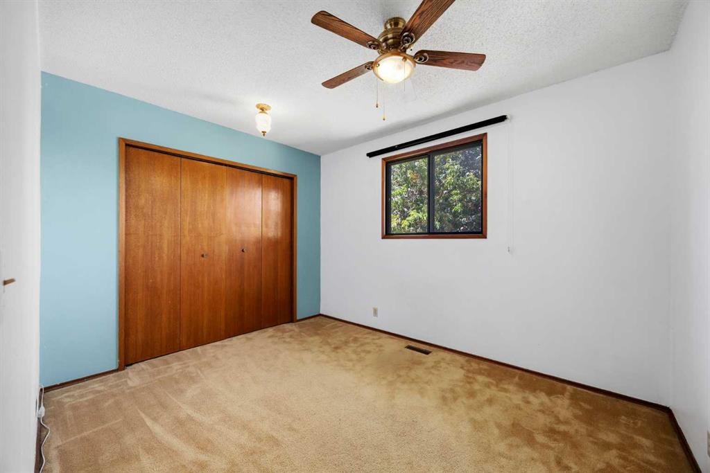 80 Macewan Drive Nw, Calgary, AB