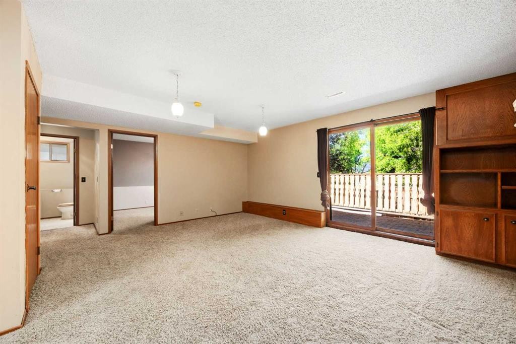 80 Macewan Drive Nw, Calgary, AB