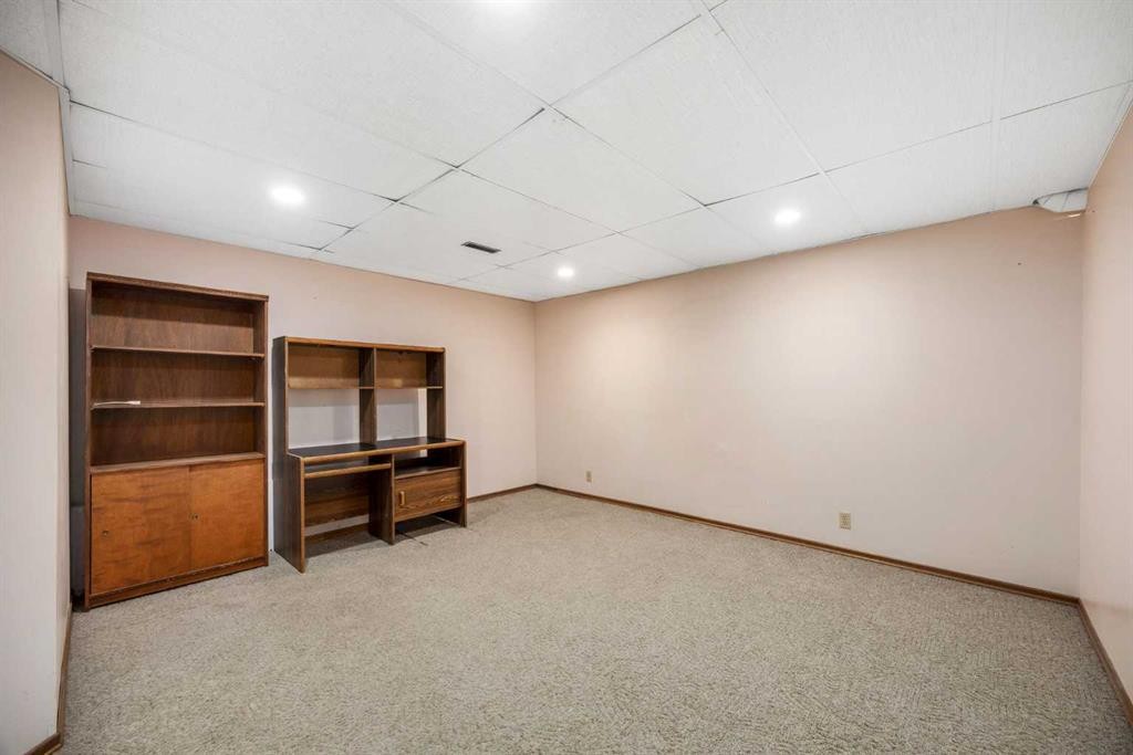 80 Macewan Drive Nw, Calgary, AB