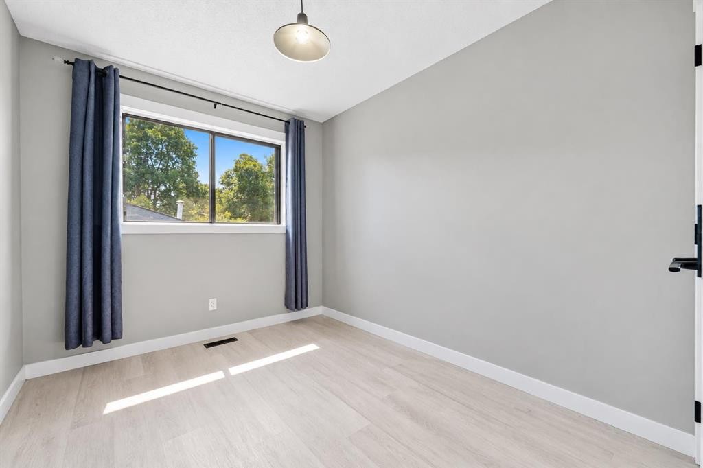 55 Sunbank Road Se, Calgary, AB