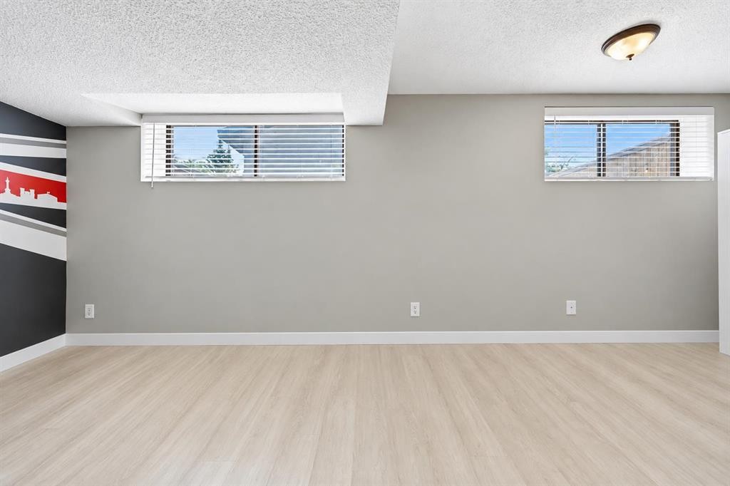 55 Sunbank Road Se, Calgary, AB