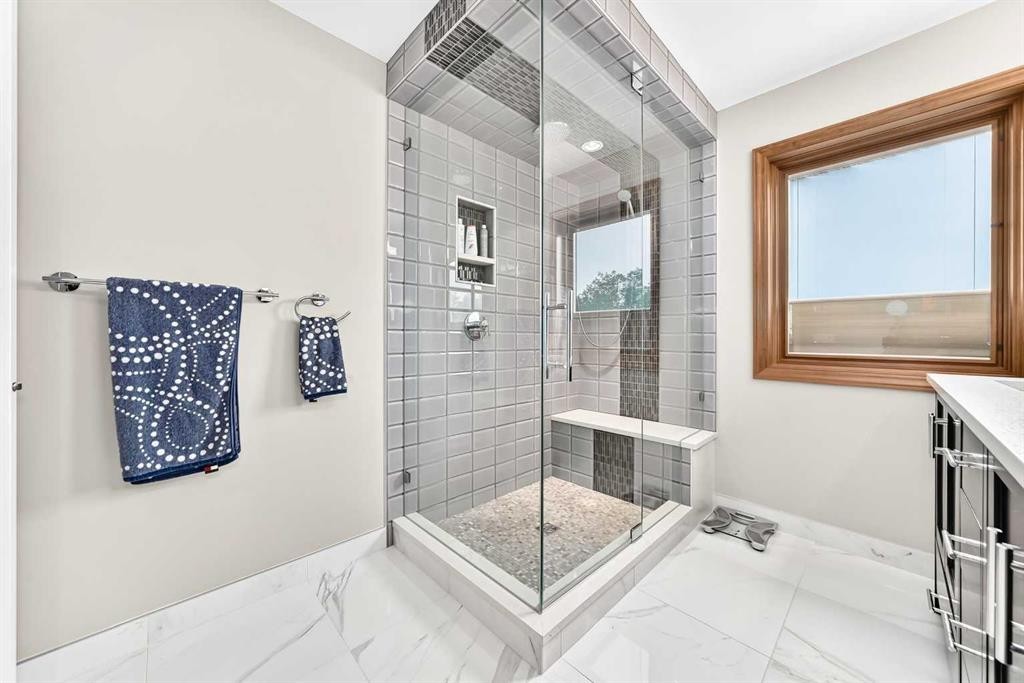 383 Edgebrook Rise Nw, Calgary, AB