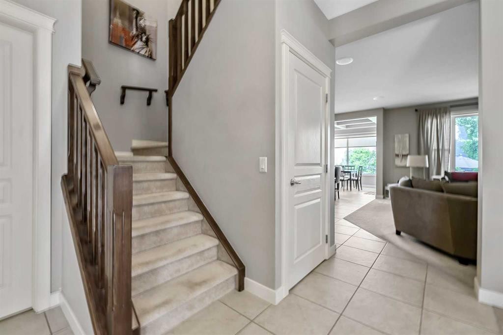 78 Cranberry Avenue Se, Calgary, AB