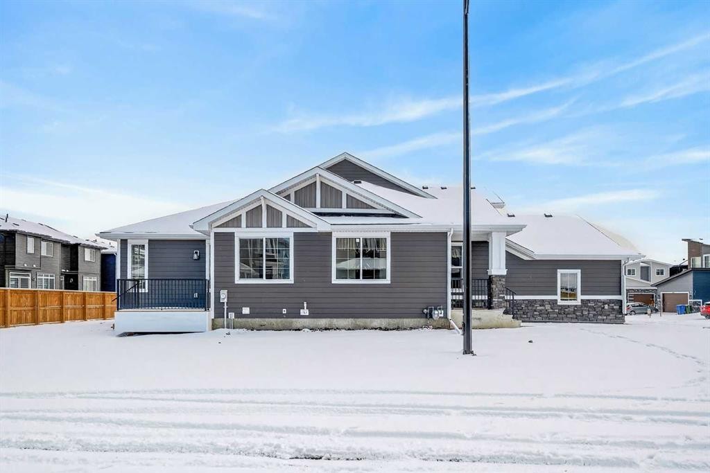 277 Waterford Way, Chestermere, AB - Outdoor