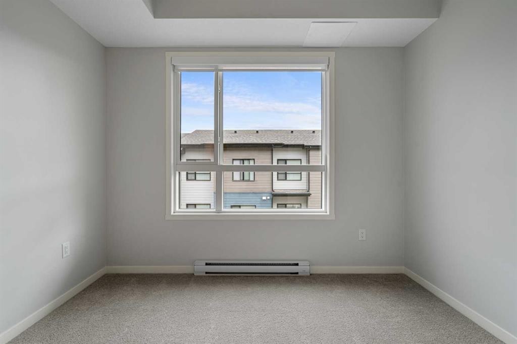 1311-42 Cranbrook Gardens Se, Calgary, AB