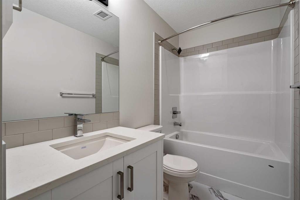 1311-42 Cranbrook Gardens Se, Calgary, AB