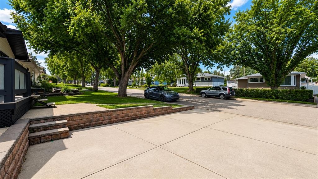 44 Fairview Crescent Se, Calgary, AB - Outdoor