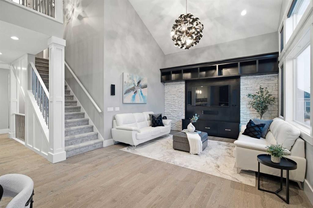201 Stonemere Bay, Chestermere, AB