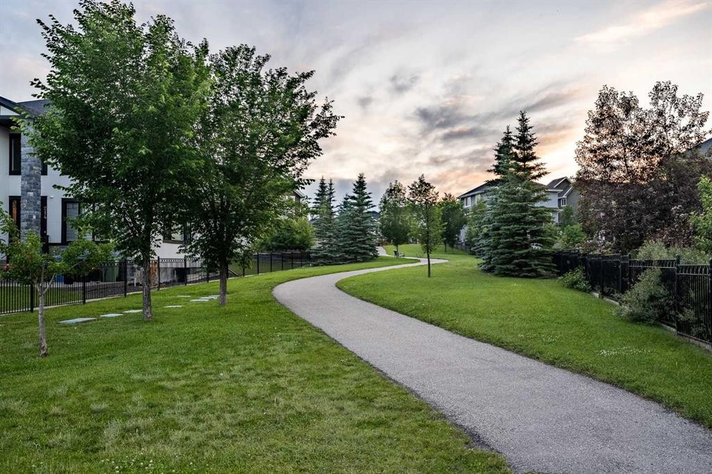 201 Stonemere Bay, Chestermere, AB