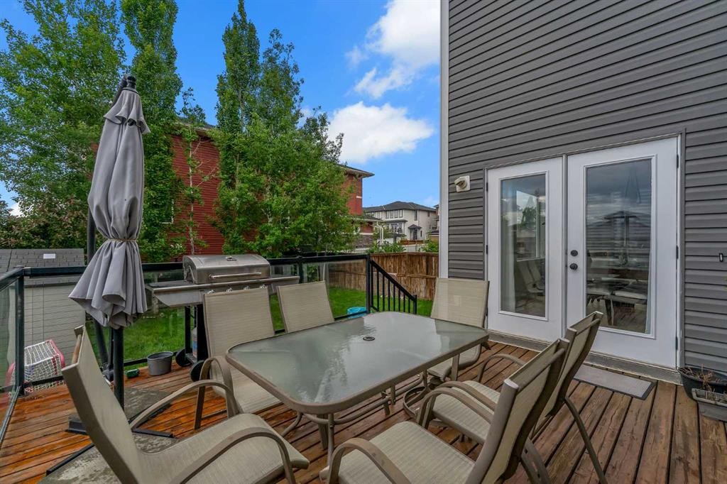 109 Evanscove Heights Nw, Calgary, AB - Outdoor With Deck Patio Veranda With Exterior