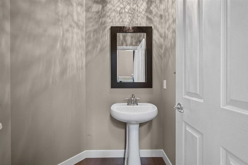 47 Elgin Meadows Road Se, Calgary, AB