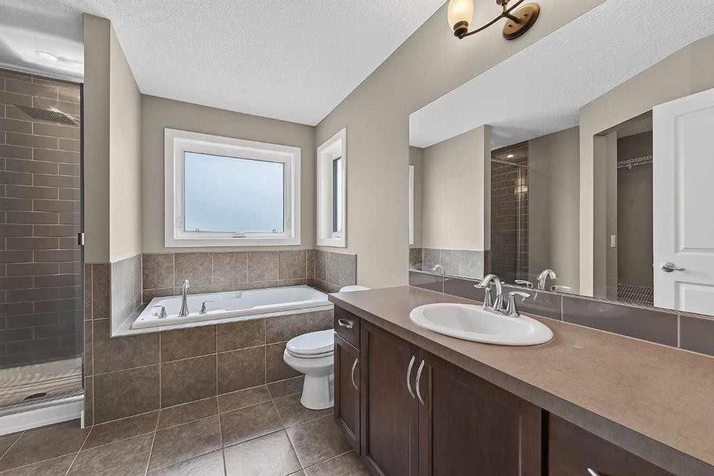 47 Elgin Meadows Road Se, Calgary, AB