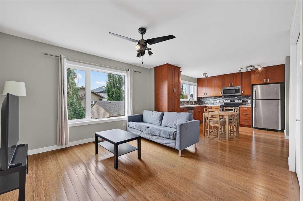 47 Elgin Meadows Road Se, Calgary, AB