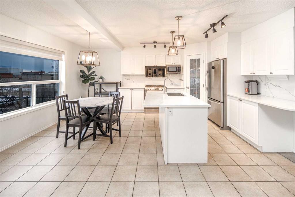 262 Panamount Close Nw, Calgary, AB