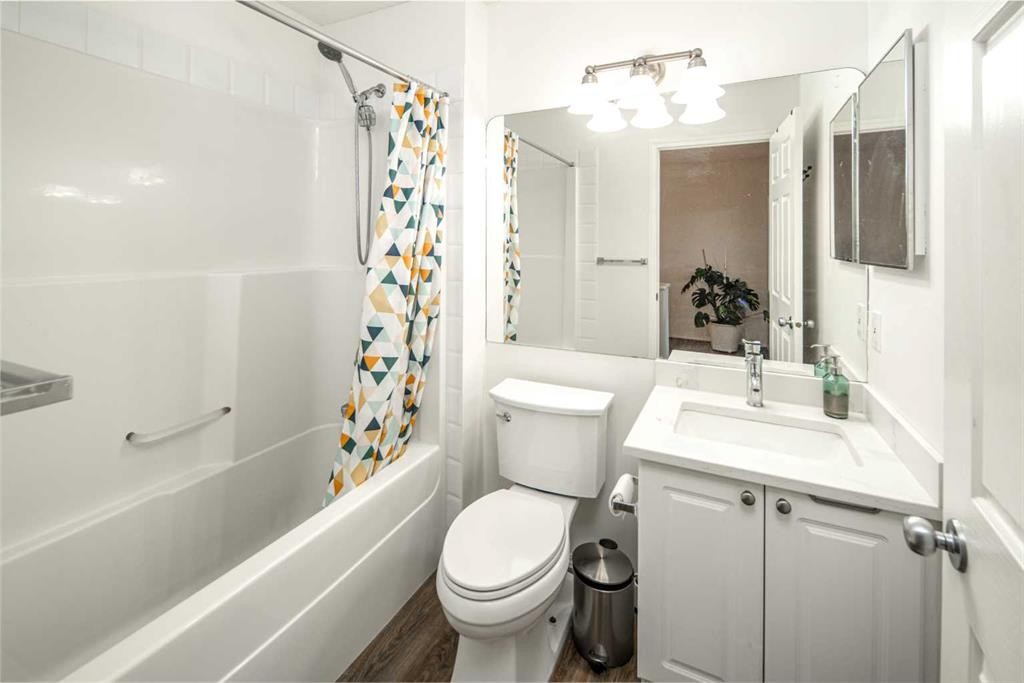 262 Panamount Close Nw, Calgary, AB