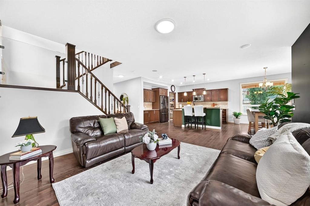 188 Magenta Crescent, Chestermere, AB - Indoor Photo Showing Living Room