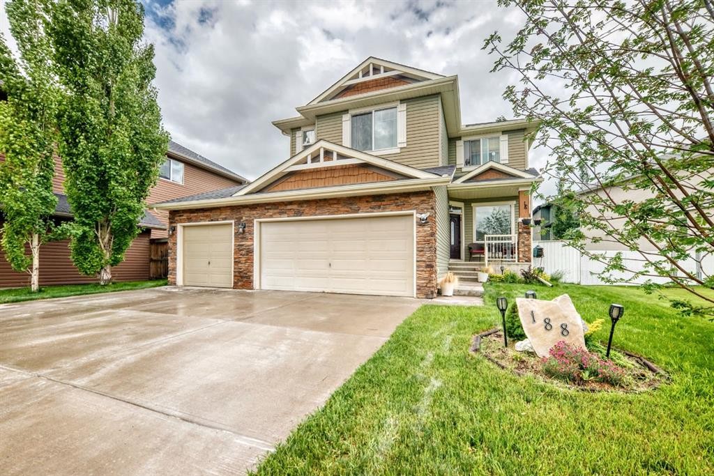 188 Magenta Crescent, Chestermere, AB - Outdoor With Facade