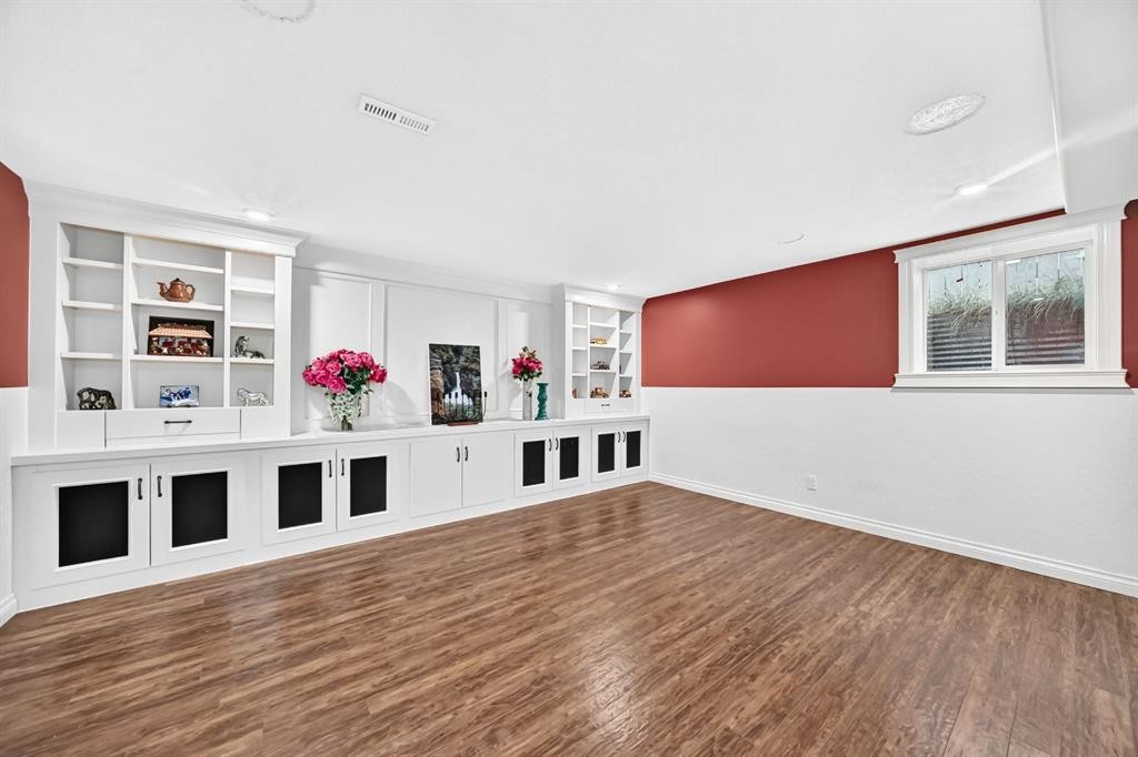 188 Magenta Crescent, Chestermere, AB - Indoor Photo Showing Other Room