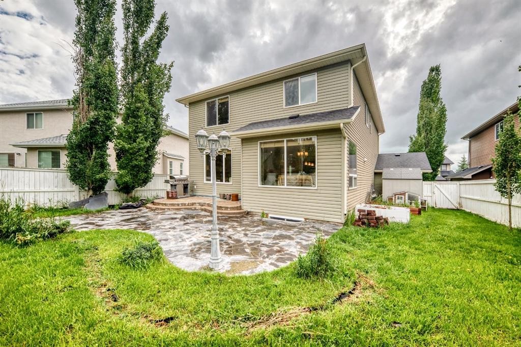 188 Magenta Crescent, Chestermere, AB - Outdoor