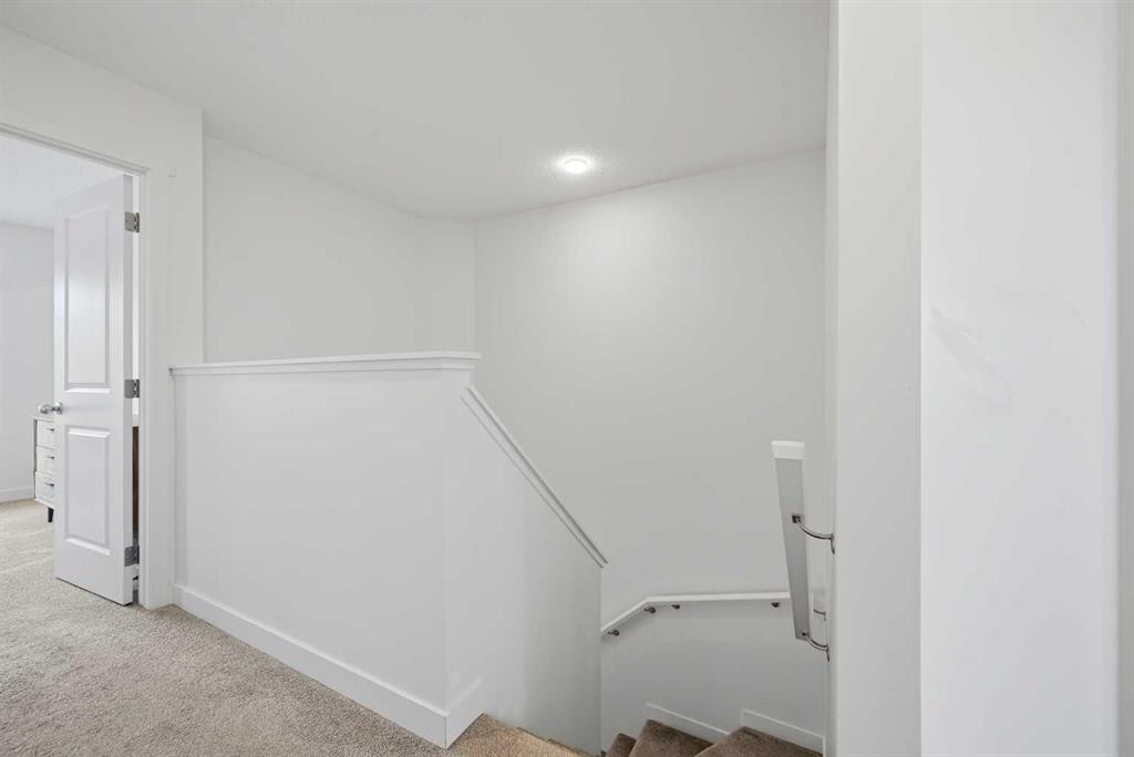 21 Carringvue Link Nw, Calgary, AB