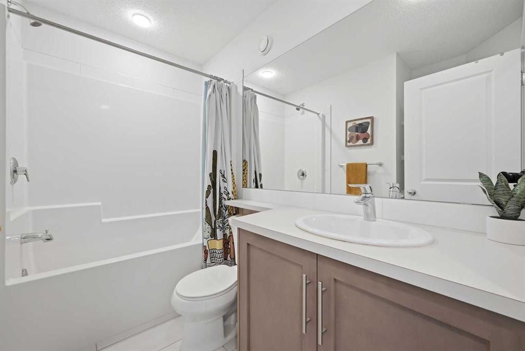 21 Carringvue Link Nw, Calgary, AB
